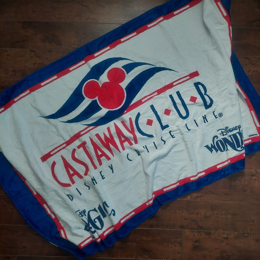 Disney Magic Castaway Club Towel